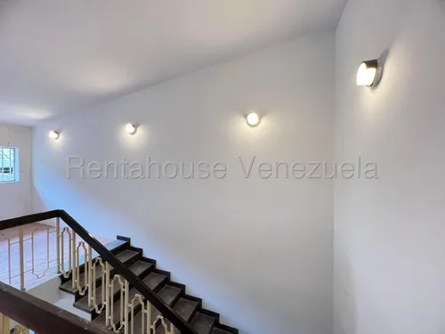 Bella Casa En Alto Prado