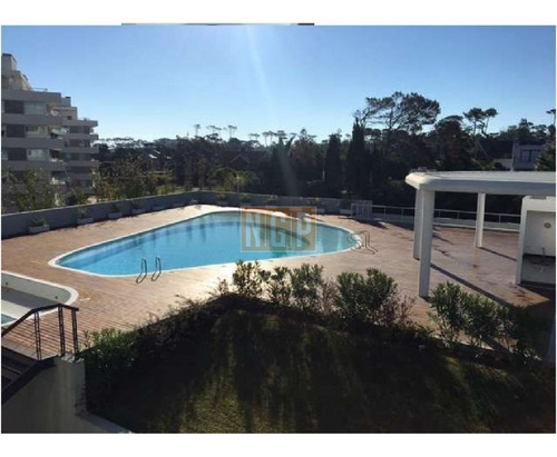 Imagen 2 de 9 de Apartamento En Pinares