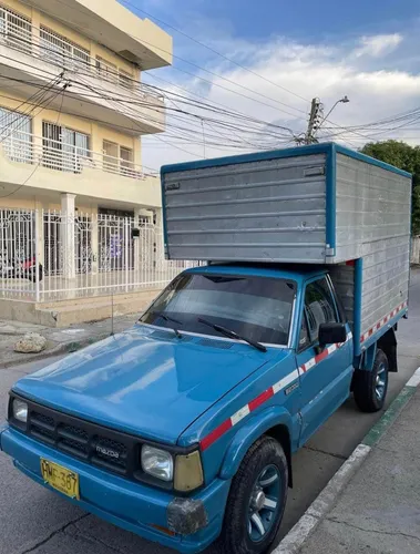 Mazda B2000 2.0