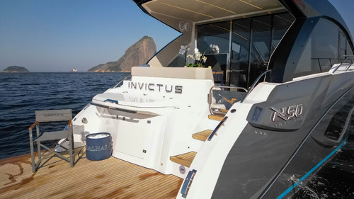 Lancha Nx 50 Invictus Design, Navegabilidade, 24 Pessoas