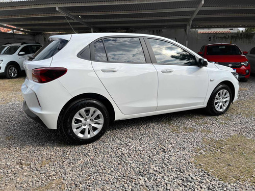 Imagen 4 de 23 de Chevrolet Onix 2020 1.2 Lt Tech Onstar