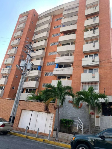 Sky Group Elegance Vende Apartamento En Barquisimeto Iribarren El Parque Villa Del Parque Elb-a-049