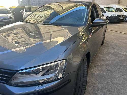 Volkswagen Vento 2.0 Sportline Tsi 200cv Dsg