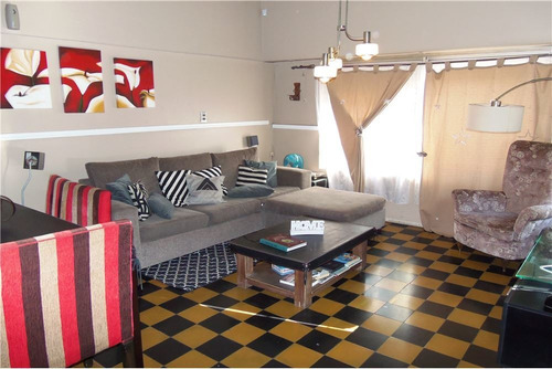 Venta Casa 5 Ambientes Cochera Quincho