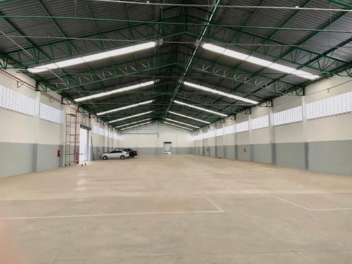 Imagem 2 de 6 de Galpão, Parque Industrial Das Oliveiras, Taboao Da Serra - 1738