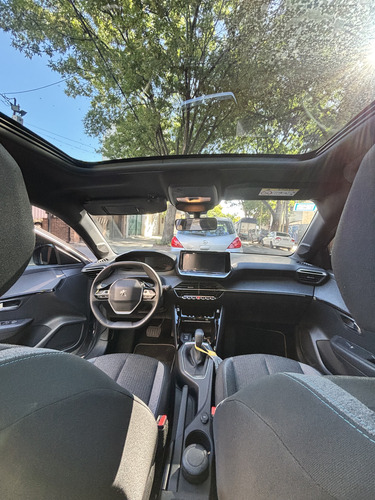 Peugeot 208 1.6 Style Tiptronic
