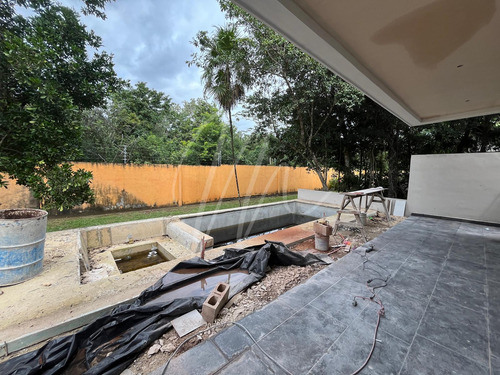 Casa En Pre Venta En Cancun, Lagos Del Sol