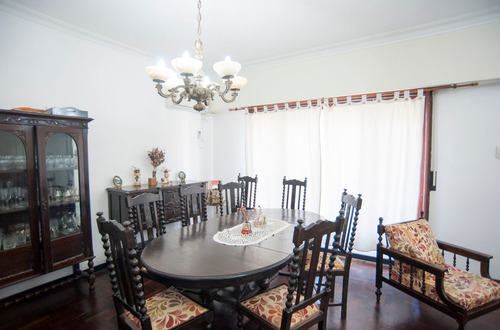 Imagen 2 de 30 de Casa En Venta De 3 Dormitorios La Plata