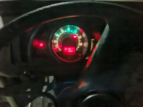 Volkswagen Kombi 1.4 Lotação Total Flex 3p