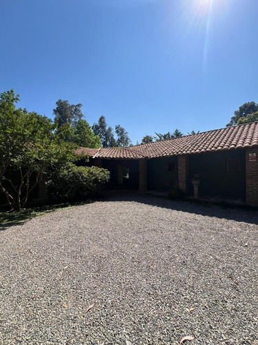 Excelente Casa En Arriendo En Pirque