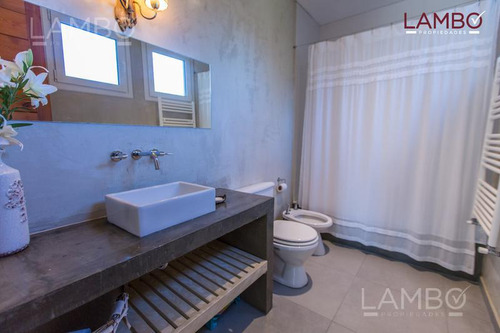 Venta Casa Chacras De La Alameda Carmen De Areco