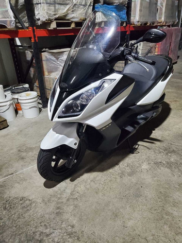 Kymco Downtown 300i