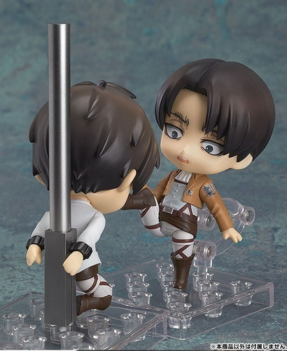 Figura Shingeki No Kyojin - Levi (Usado)