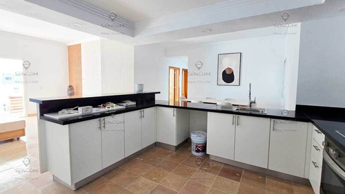 Se Vende Apartamento De 3 Hab Con Playa Privada En El Cortecito