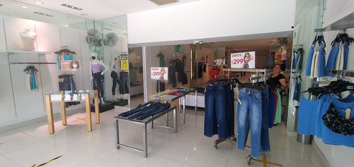 Imagen 2 de 4 de Local Comercial En Renta Centro Monterrey