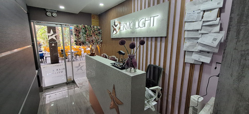 Fondo De Comercio En Cosmetologia En Venta