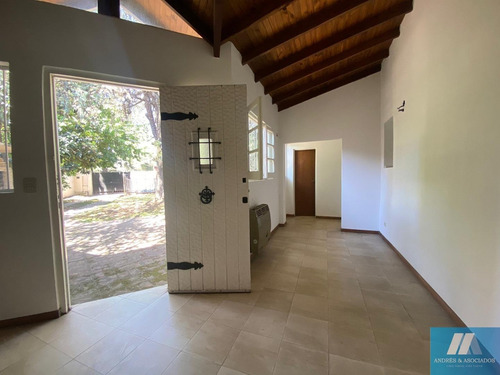 Oportunidad Casa Apto Oficinas + Locales