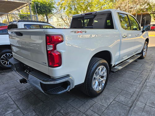 Chevrolet Cheyenne 5.4 2500 Doble Cab Lt Z71 4x4 At