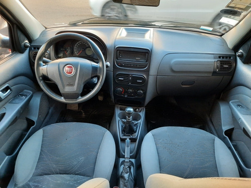 Fiat Siena 1.4 El Pack Attractive Gnc 2015 $750000