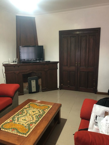 Martínez Casa Como Pocas. Digno De Ver