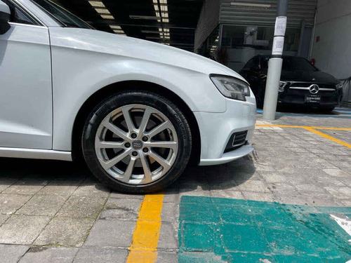 Imagen 14 de 15 de Audi A3 2017 3p Dynamic L4/1.4/t Aut