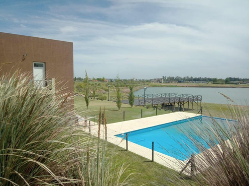 Imagen 9 de 12 de Espectacular Lote En Barrio Los Juncos, Luján