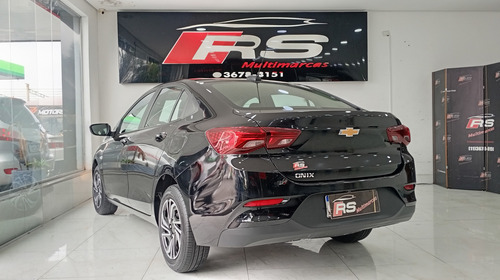 Chevrolet Onix plus 1.0 Lt 4p