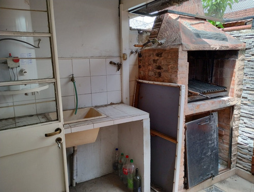 Imagen 15 de 30 de Venta Ph Tres Ambientes En Ramos Mejía C/parrilla