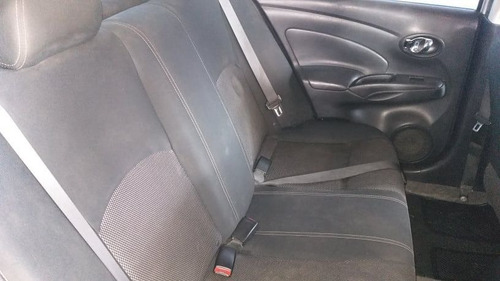 Imagen 10 de 11 de Nissan Versa 2017 1.6 Sense At