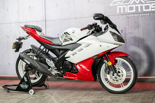 Yamaha R15 150 2014