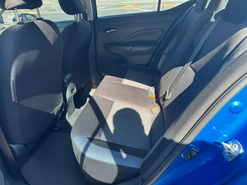 Nissan Versa Advance Cvt