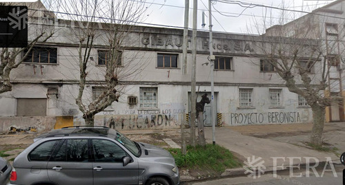 Venta De Terreno De 1800 M2 En Villa Dominico