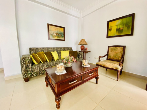 Imagen 3 de 19 de Céntrico Y Acogedor Apartamento De Venta A Pasos De Playa Cabarete!