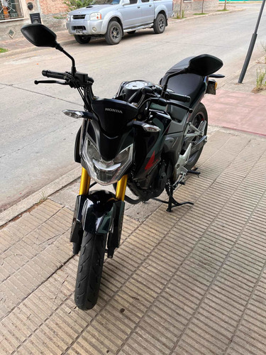 Imagen 11 de 17 de Honda Cb190r 2018