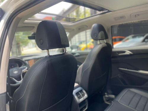 Volkswagen Taos 1.4 Tsi Highline At