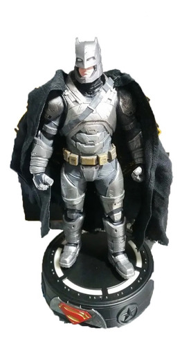 Figura Batman Con Luz 23 Cm