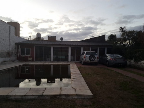 Imagen 14 de 14 de Hermoso Chalet 4 Ambientes En Gran Zona Y Buen Lote