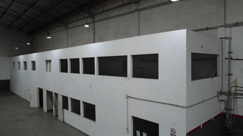 Dueño Vende O Alquila Galpón Balboa 220/230 Con Oficinas Y Local Comercial 1280 M2 Distrito Audiovisual Excelente Estado Sistema Contra Incendios Piso Reforzado Entrada Para Camiones Containers