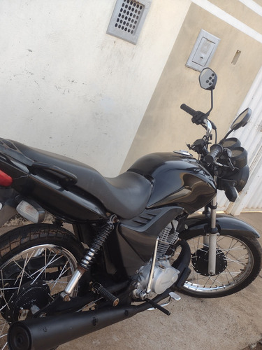 Imagem 6 de 6 de Honda 2010
