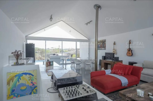 Venta De Casa Estilo Nórdico En La Juanita, Jose Ignacio
