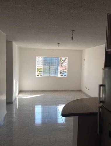 Imagen 14 de 14 de Apartamento En Res. La Abadía, Foa-1359