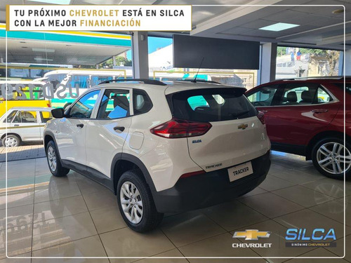 Imagen 6 de 12 de Chevrolet Tracker Ls 1.2 Turbo 2024 Blanco 0km