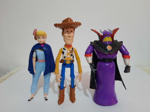 Juguetes Toy Story Lote 3 Figuras 25 Cm Woody, Betty Y Zorg