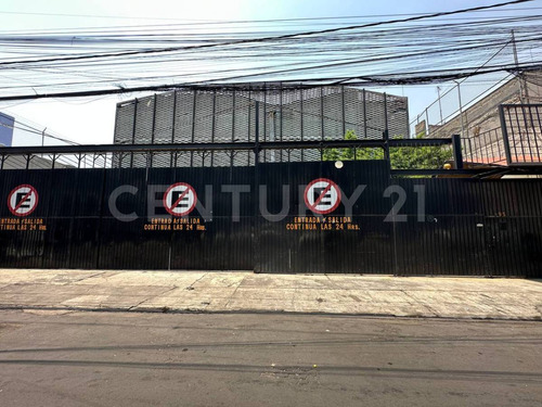 Venta De Nave Industrial En La Morelos, Cuauhtémoc!!!!!!!