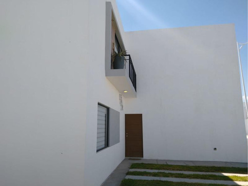 Casa En Venta En Los Olivos, Gómez Palacio, Durango