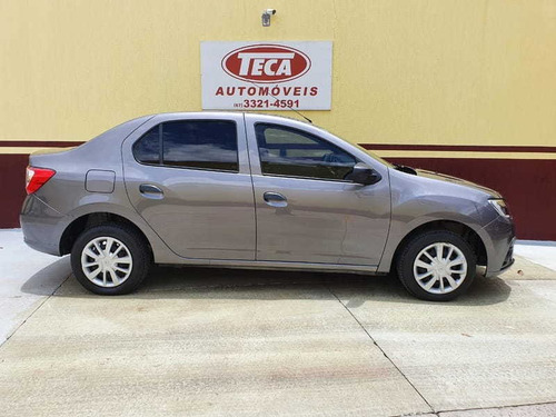 Renault Logan Life 1.0