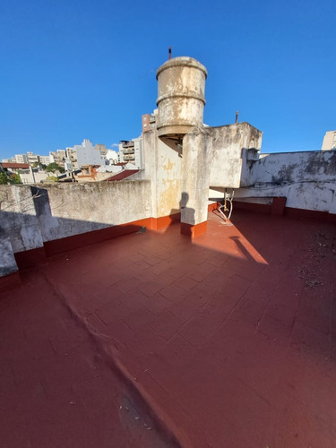 Piso Unico 4 Amb Al Frente Con Terraza - Alquilado Hasta Diciembre 2025 -