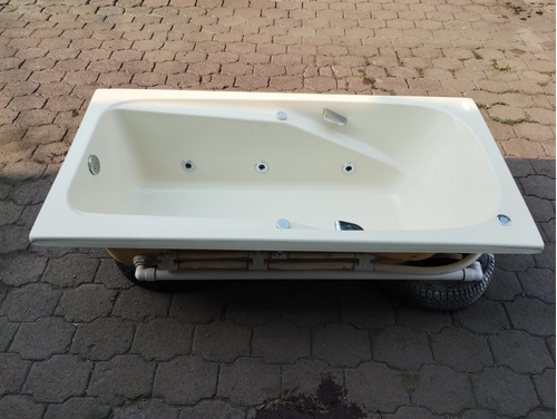 Jaccuzzi Seminuevo 1.80x.89 Mts Completo Funcionando Marfil