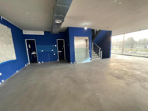 Imagen 7 de 22 de Excelente Local Comercial 3 Plantas 830 M² Cub. - Ideal Inversor - Ituzaingó