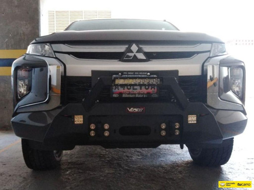 Mitsubishi L200 4x4 - Sincrónica